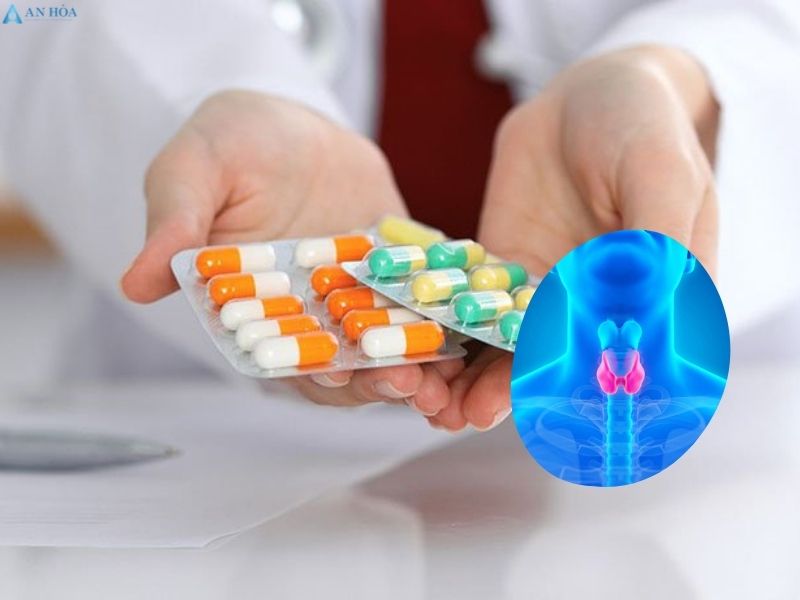 Tuyến giáp to độ 2