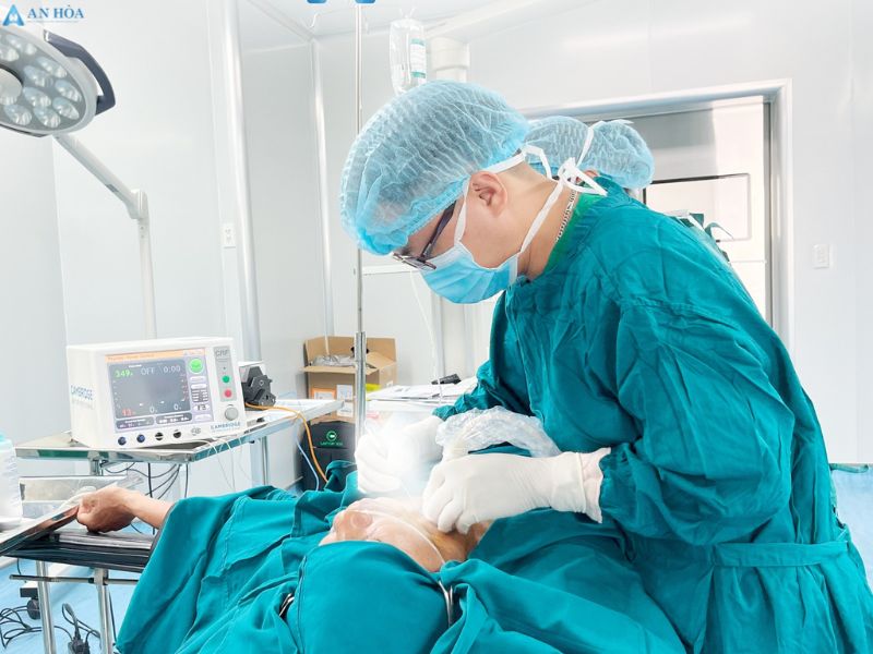 Nhân và nang tuyến giáp