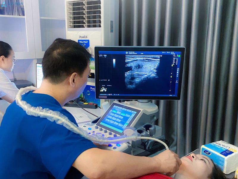 U tuyến giáp thể nang