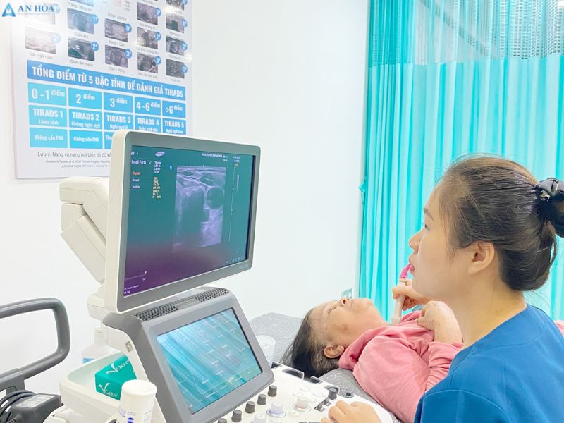 Nang nhỏ tuyến giáp